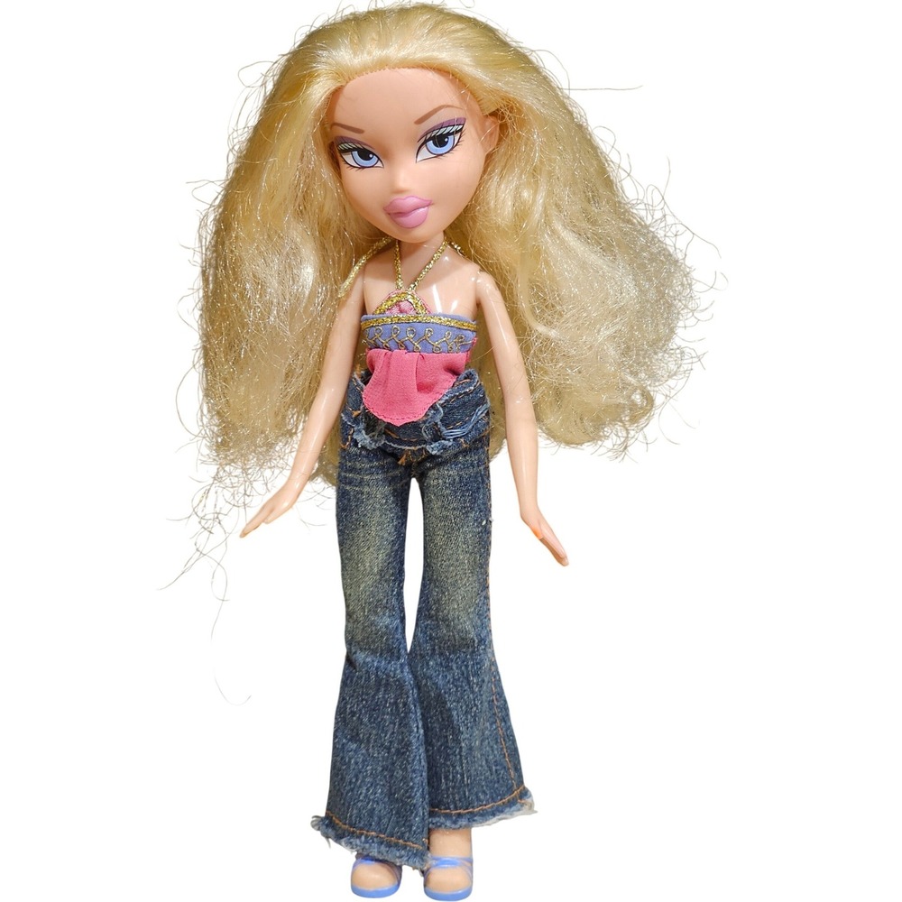 MGA Bratz Cloe Doll 2001‎ Blonde Blue Eyes Y2K Flare Jeans Halter Top Pink Blue